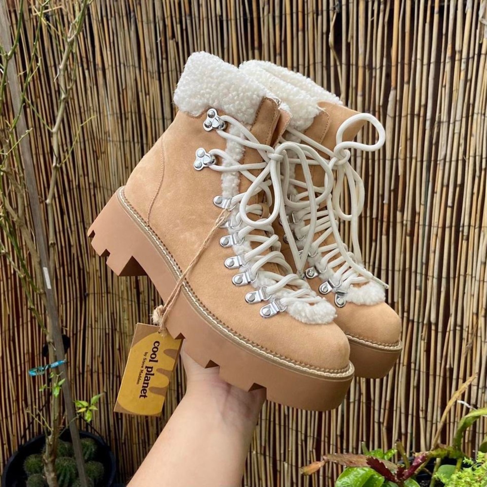 platform chunky shearling trim winter boots by steve madden size 6 7 8 NWT